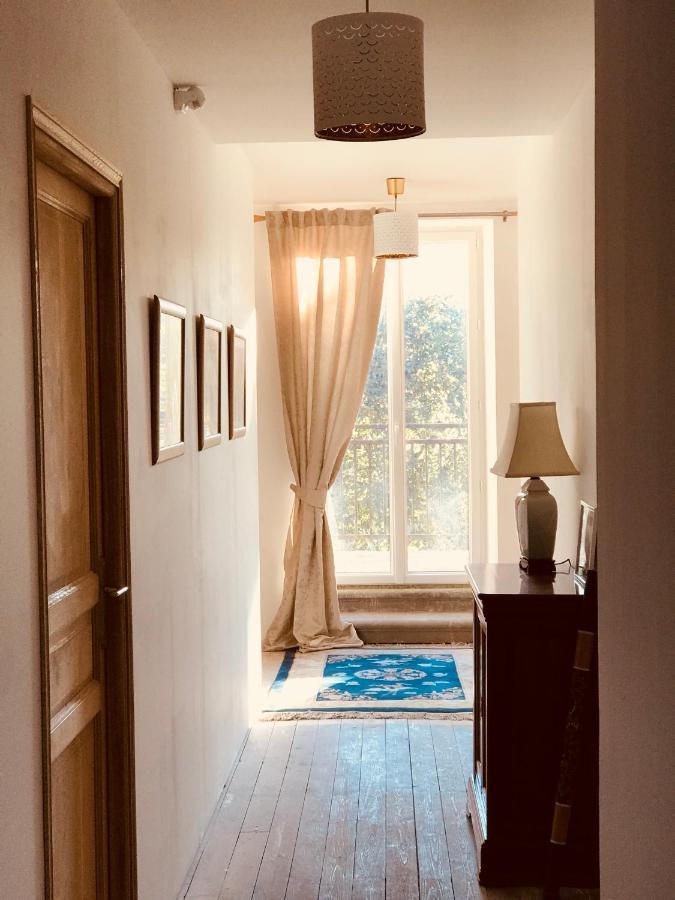 Le Chateau Segot Neuilly-le-Réal Zewnętrze zdjęcie
